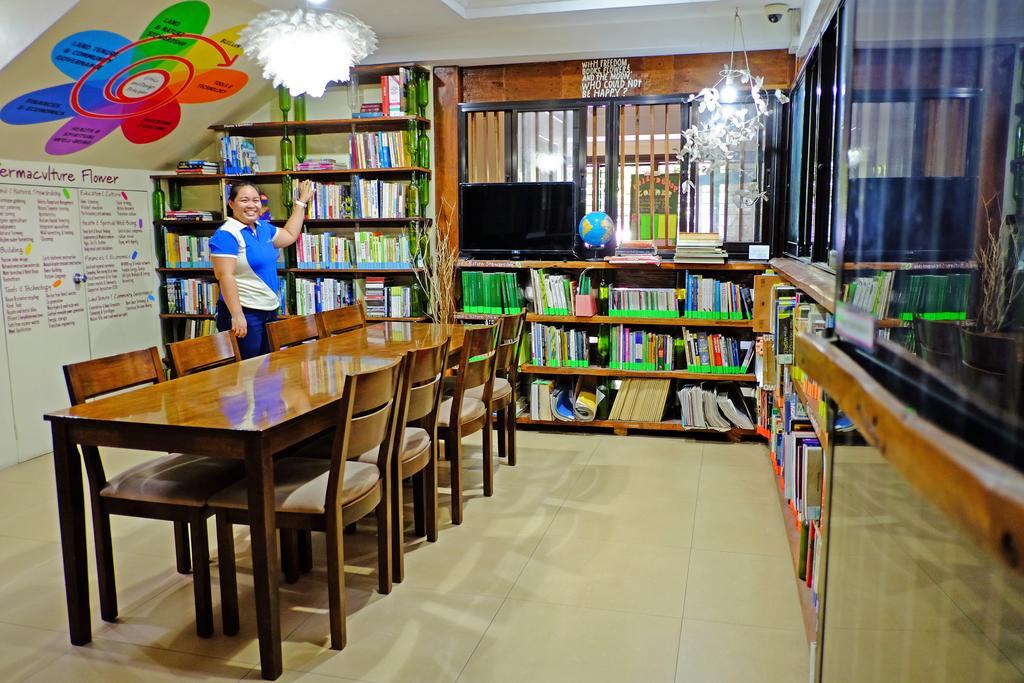 West Gorordo Hotel Cebu Екстериор снимка